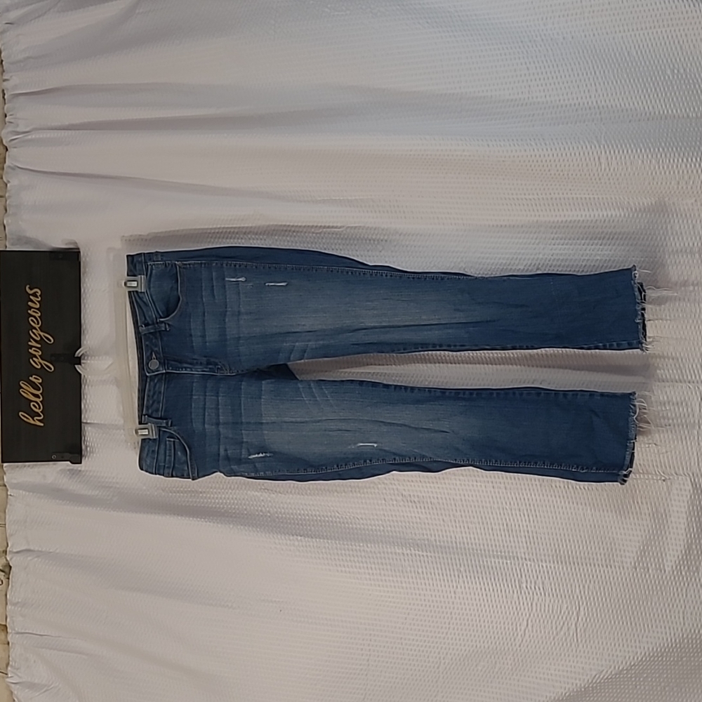 Generra Denim Ladies distressed jeans size 11 juniors